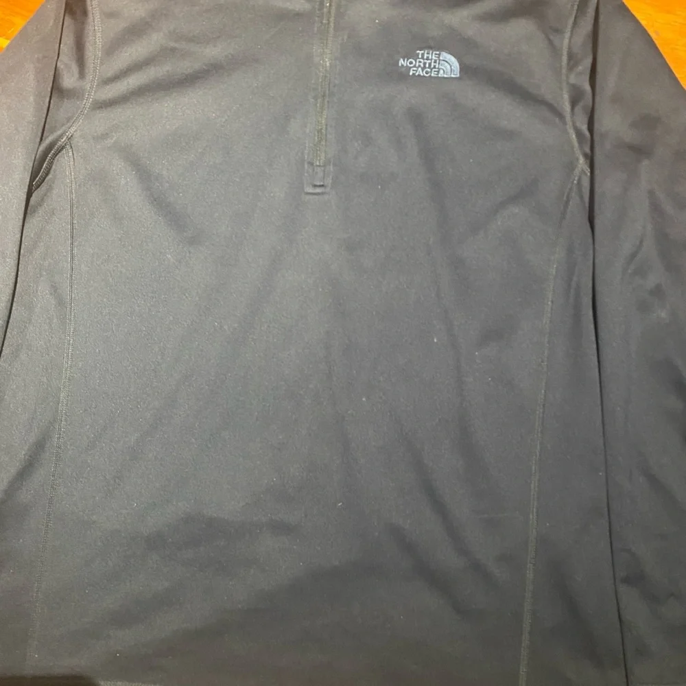 North‎ face blue pullover, quarters zip sweatshirt, men’s size large
